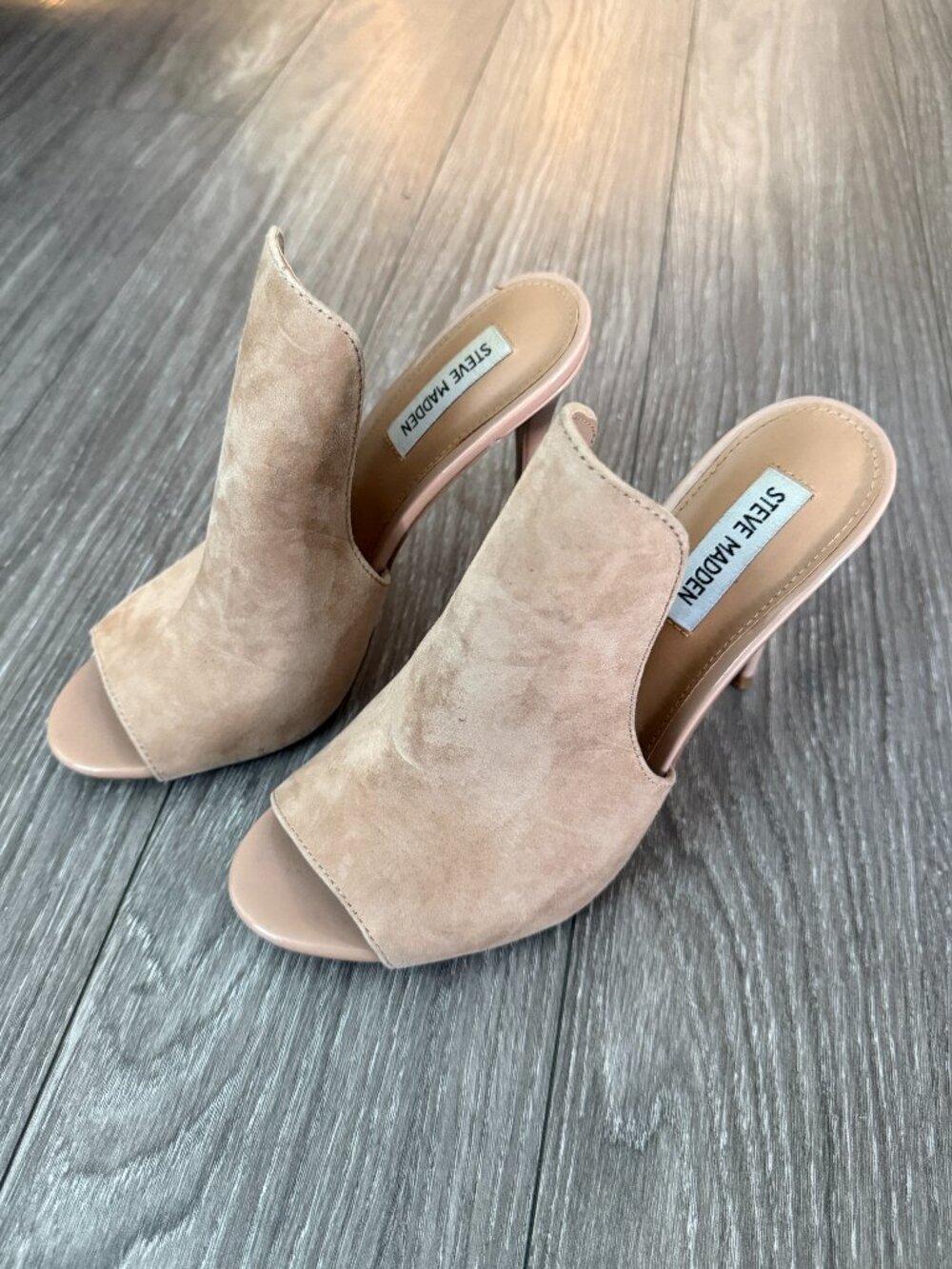 Steve Madden Sinful Nude Beige Suede Mule Heels Size 9M NWOB Stiletto